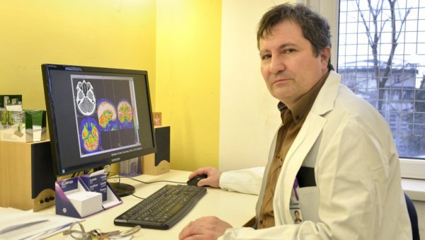 Prof. dr Nikola Vojvodić